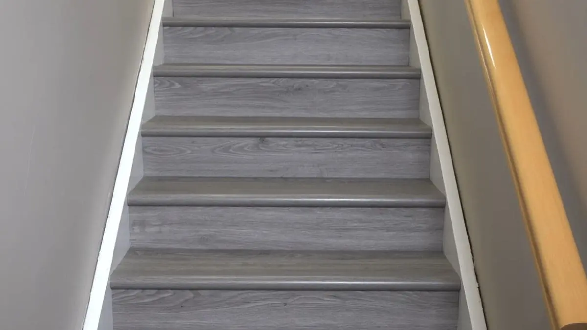 How to Install Vinyl Plank Flooring on Stairs
