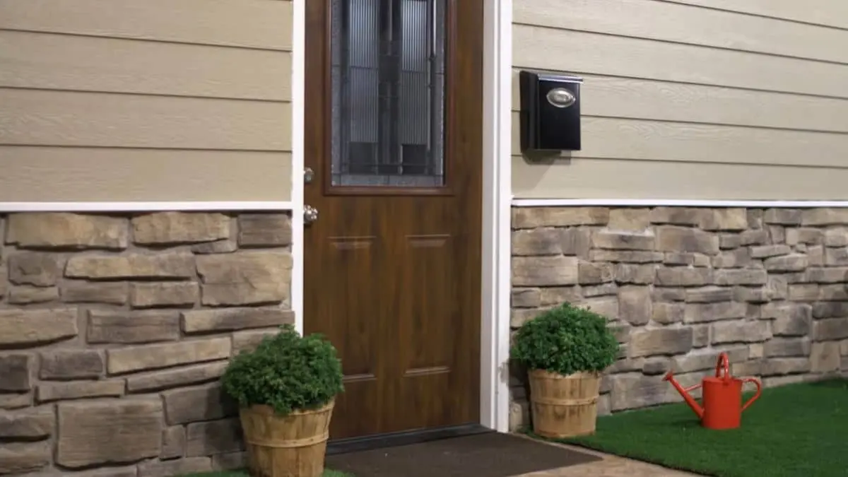 Stone to Siding Transition